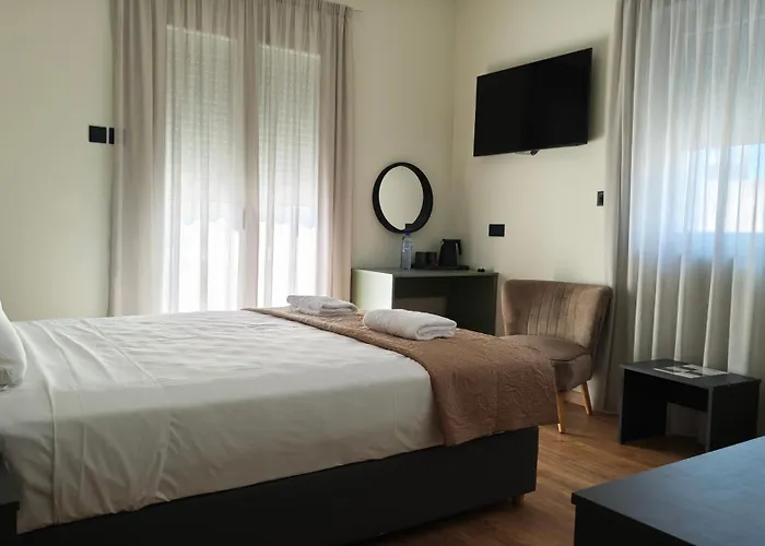 St Lazarus בית הארחה לרנקה