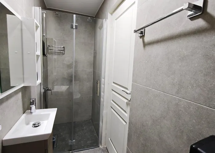 St Lazarus Pensionat