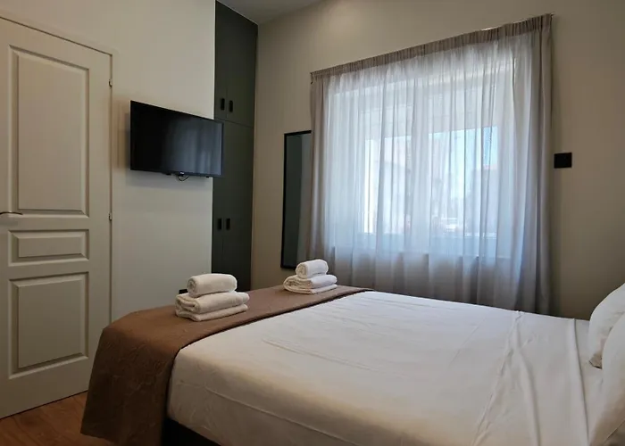 St Lazarus Pensionat 3*